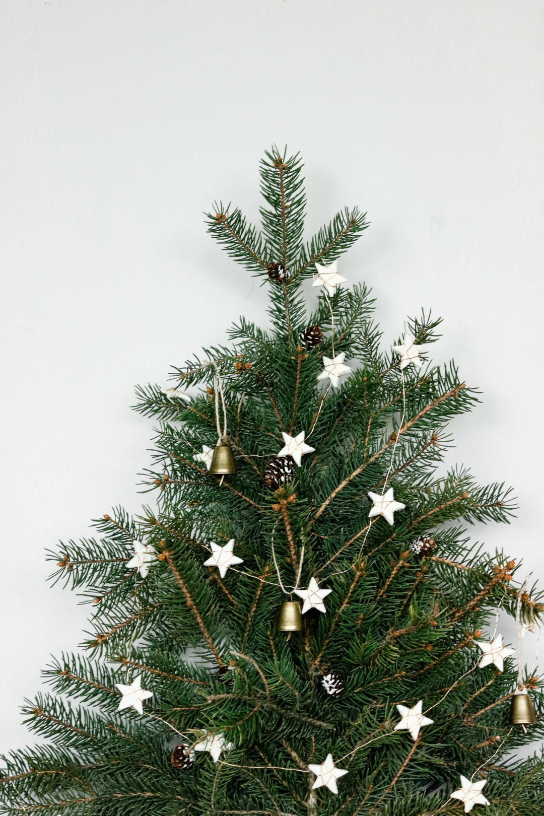 Space Saving Christmas Tree - Lily Ardor