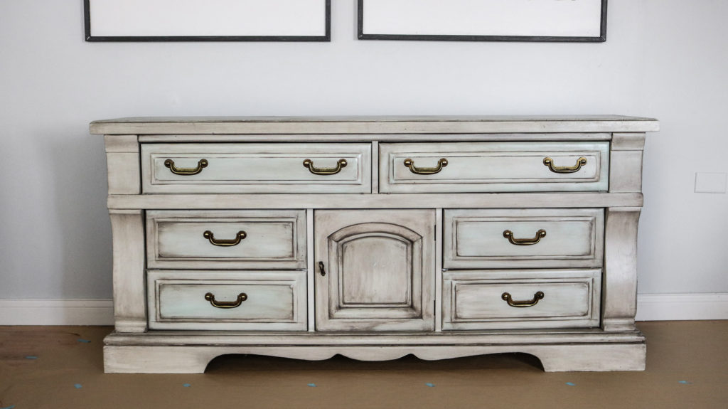 Shabby White Dresser {With Chalk Paint} – A Diamond in the Stuff