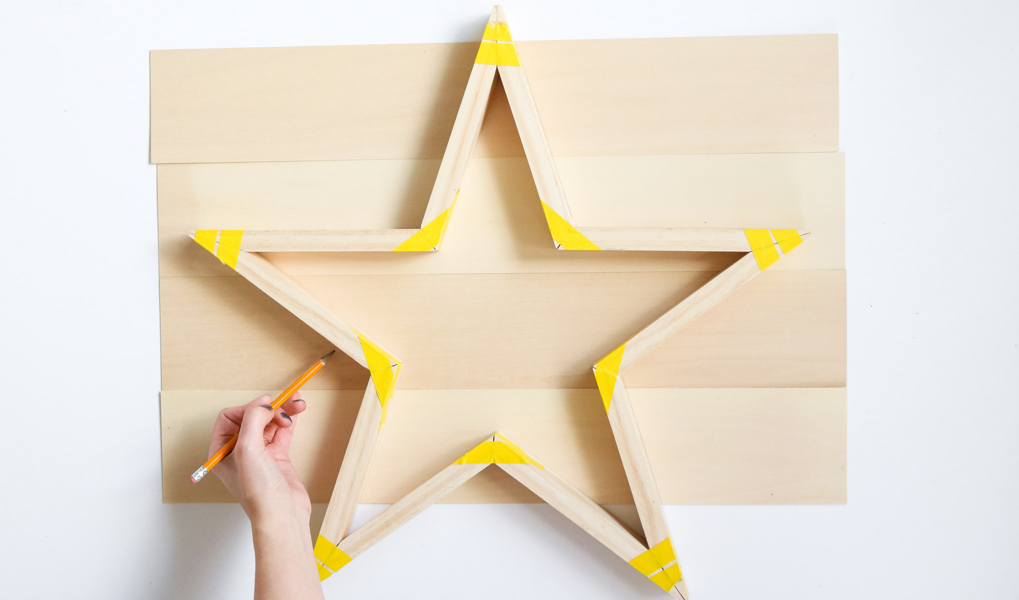 DIY Wood Star In 5 Easy Steps ! Styled 4 Ways Spring + Holidays
